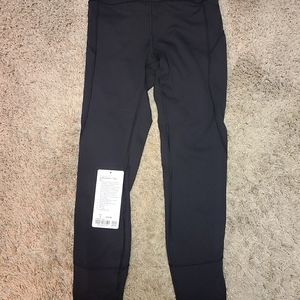 Lululemon In Movement Tight 25"